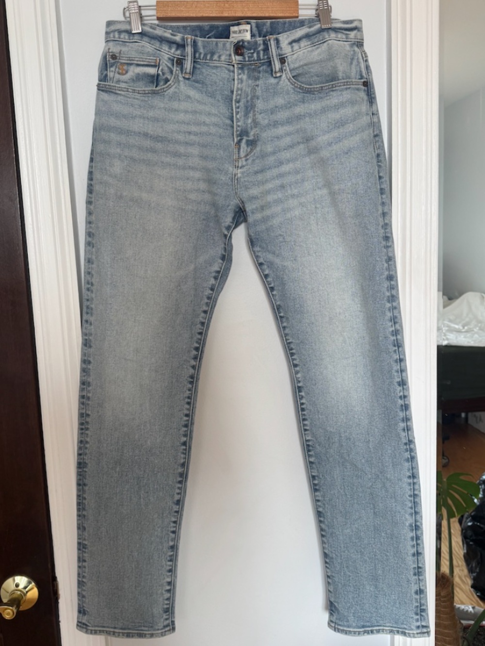 Todd Snyder Light Wash Straight Fit Denim Jeans in W32 L32 - Picture 6 of 11